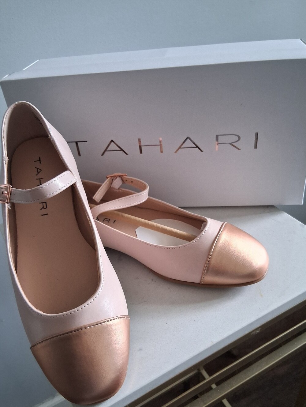Tahari "Loft" Pink And Rose Gold Flats-Size 5.5